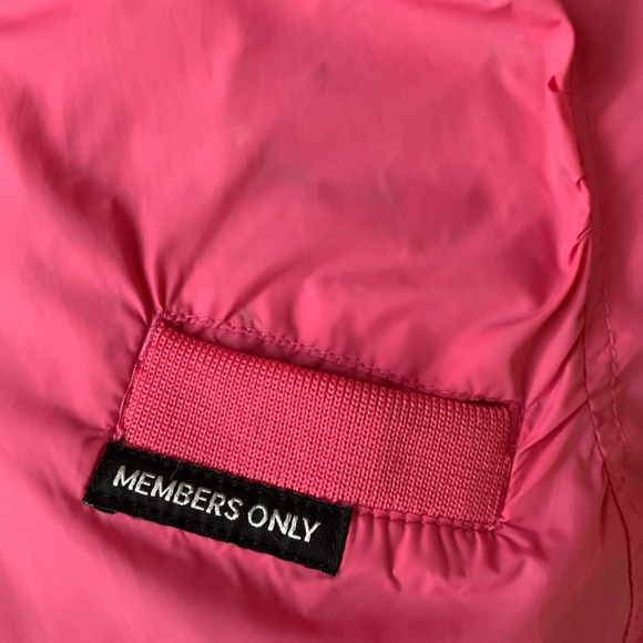 VINTAGE MEMBERS ONLY PINK JACKET - Picture 9 of 13